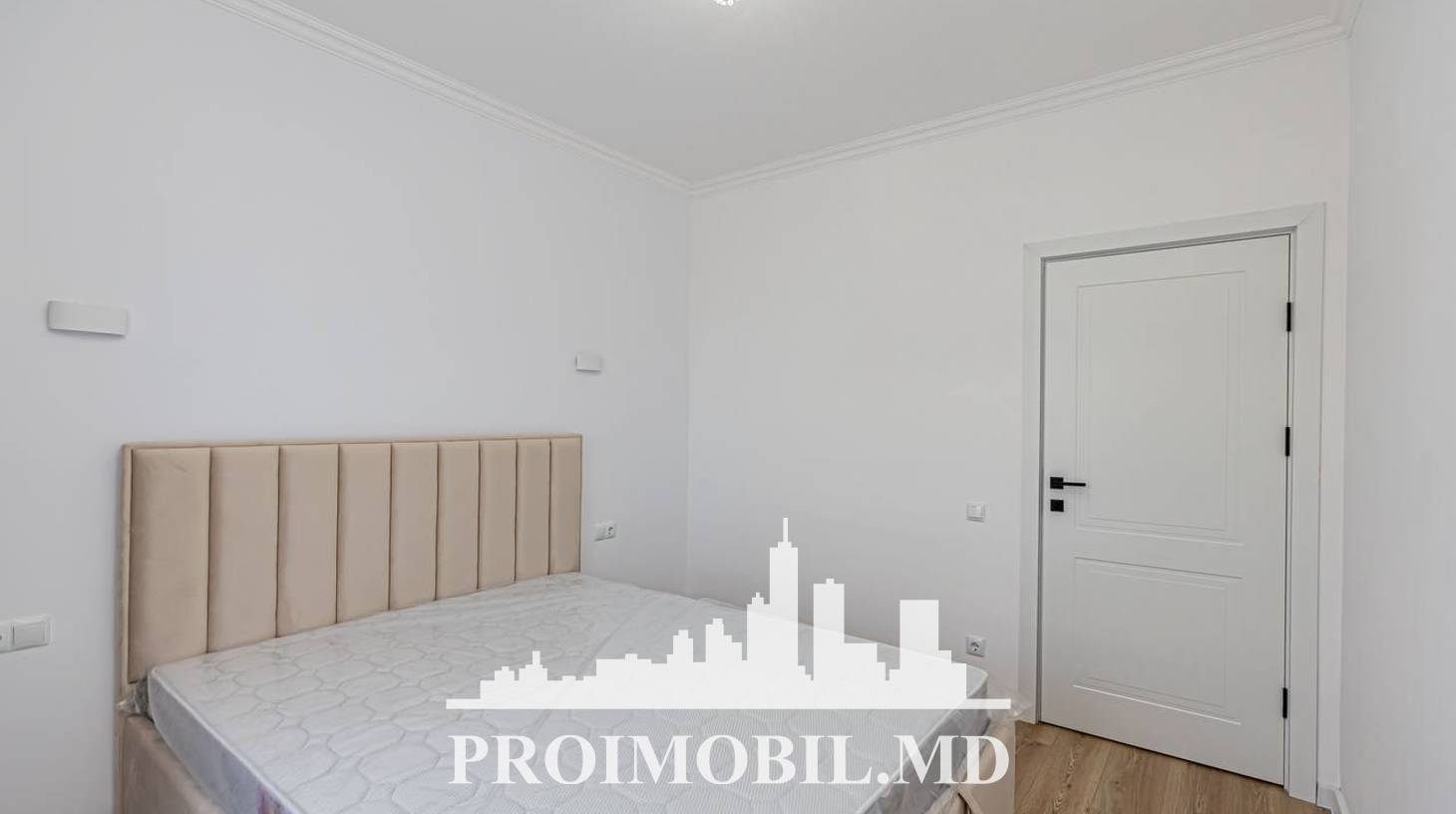 https://images.proimobil.md/m8cpDn1ZLTr5XdgHXseXx6-kWMZc6iuClq2pCLOsG6w/watermark:0.75:so:0:30:0.39/resize:fill:1460:816:1/gravity:ce/bG9jYWw6Ly8vZXN0YXRlL2xyL2IzM2MwNGZiLTI3OWMtNDZlMi1hNzFiLTlmN2I5YzNiNDE5MS5qcGVn