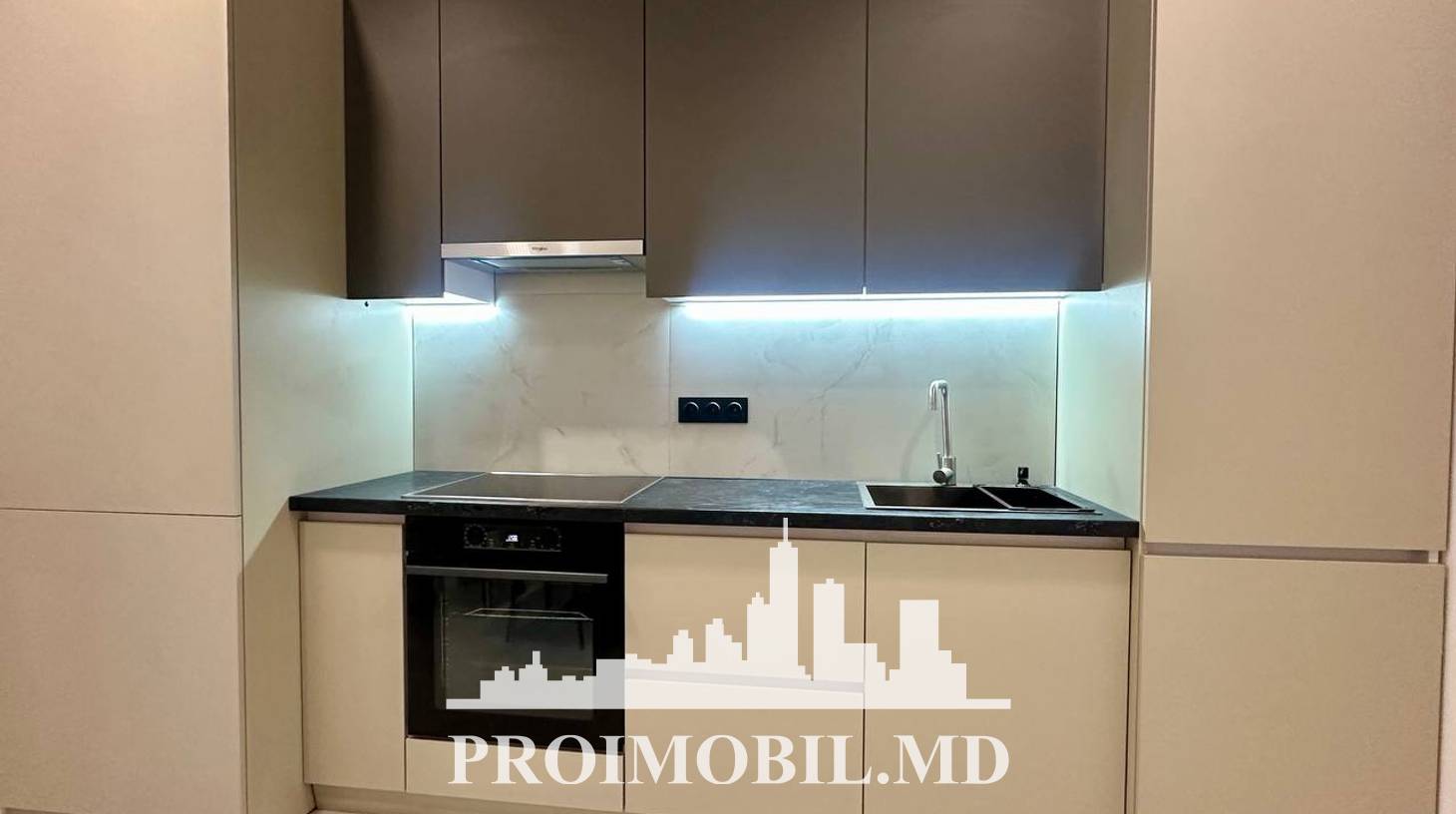 https://images.proimobil.md/mI8QihnNCZjLtb1iWdlNN87raWnMRz7s2ksElU_uny4/watermark:0.75:so:0:30:0.39/resize:fill:1460:816:1/gravity:ce/bG9jYWw6Ly8vZXN0YXRlL2xyLzRmZDBmZTlmLWZkM2YtNDhkNC04MjE0LTRkZDI3YWMyMjM2MS5qcGVn