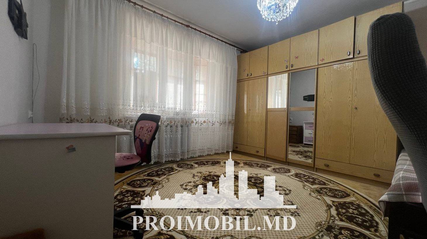 https://images.proimobil.md/mJatsTjaLqunpg2fHvJDwGQVajqs1hRwBYhDhqB8PzA/watermark:0.75:so:0:30:0.39/resize:fill:1460:816:1/gravity:ce/bG9jYWw6Ly8vZXN0YXRlL2xyLzAzMDhkMTBiLWI3YTctNDdkZS04NTNlLThhYTgxNzJhNzUyZi5qcGVn
