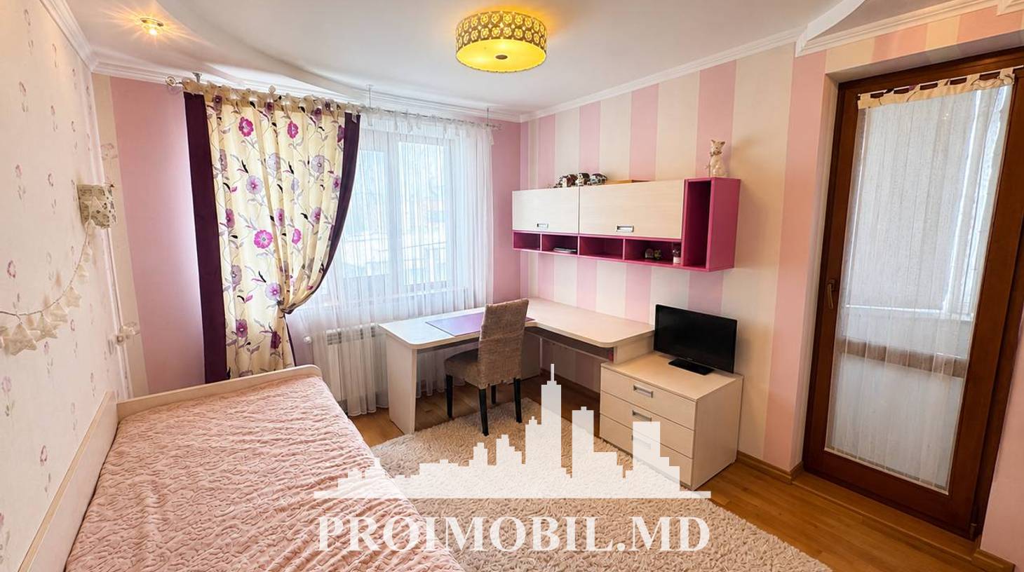 https://images.proimobil.md/mKnyk3mds6scMYZ_VhKBFpJl5GzOE8eno3h9KVZBKQ8/watermark:0.75:so:0:30:0.39/resize:fill:1460:816:1/gravity:ce/bG9jYWw6Ly8vZXN0YXRlL2xyLzRiNDNlNmMzLWI1ZjMtNGYzZC04NTg0LWI5MzlhMDVlNjdjNy5qcGVn
