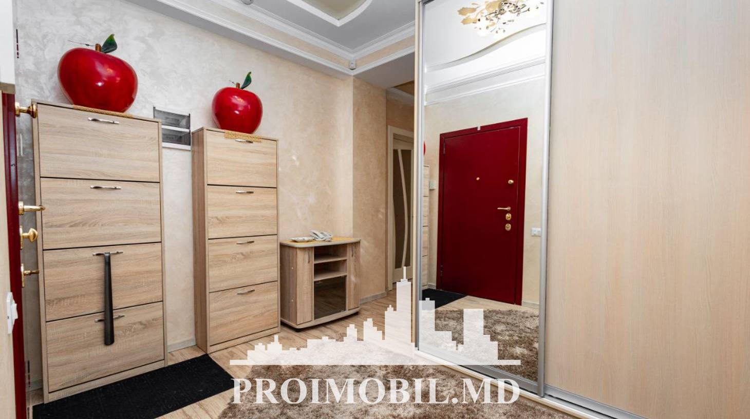 https://images.proimobil.md/mMxMK3fFgovH4PuoQil6Wi3f_BAGERHc8VVY2V3lBho/watermark:0.75:so:0:30:0.39/resize:fill:1460:816:1/gravity:ce/bG9jYWw6Ly8vZXN0YXRlL2xyLzVlMzJkNGYzLWRhM2ItNGQ4Zi05NWNmLWRjMDQzZGQyMGNmNy5qcGVn
