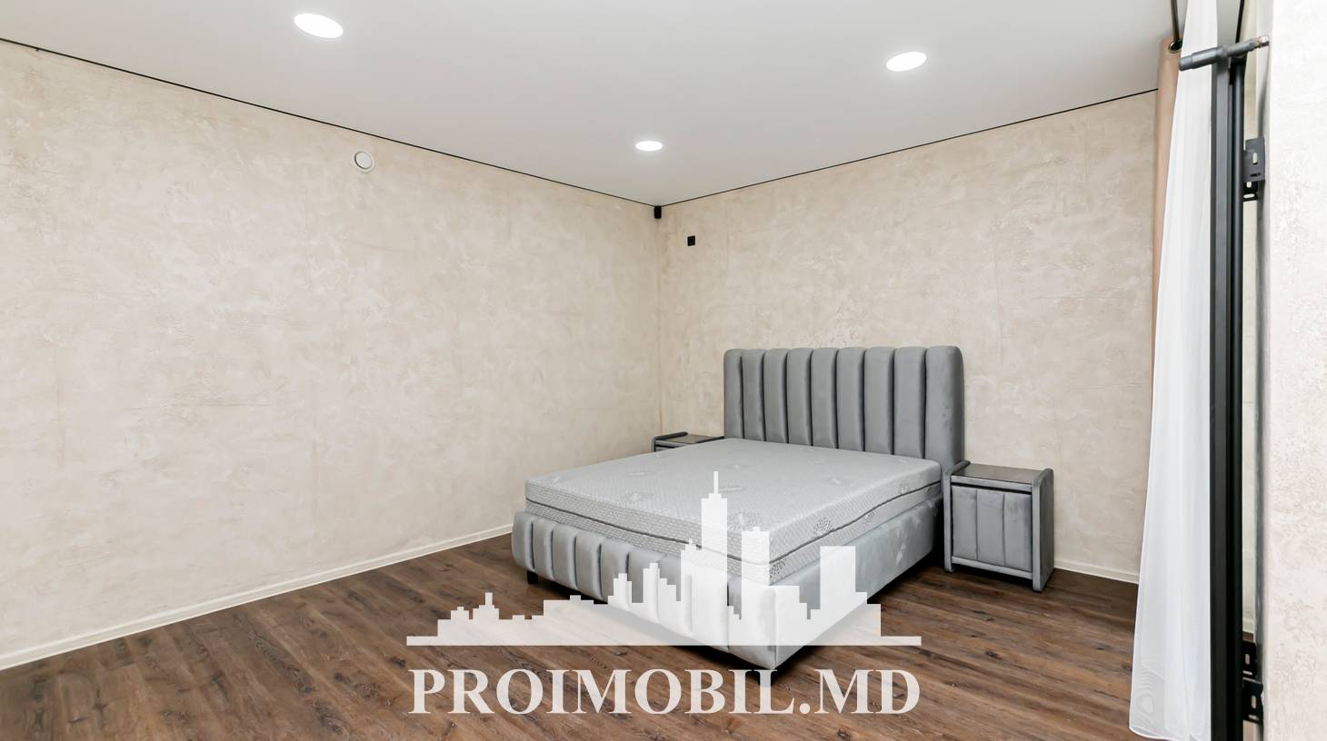 https://images.proimobil.md/mTeEGHvZBZsidt_u6--o9kUQJg01FUJlkyBofQwGq-I/watermark:0.75:so:0:30:0.39/resize:fill:1460:816:1/gravity:ce/bG9jYWw6Ly8vZXN0YXRlL2xyL2M4ZDFhYzdkLWNkNzAtNDA4ZC04Y2NlLTA3ZmU5NTUxNzY2Zi5qcGVn