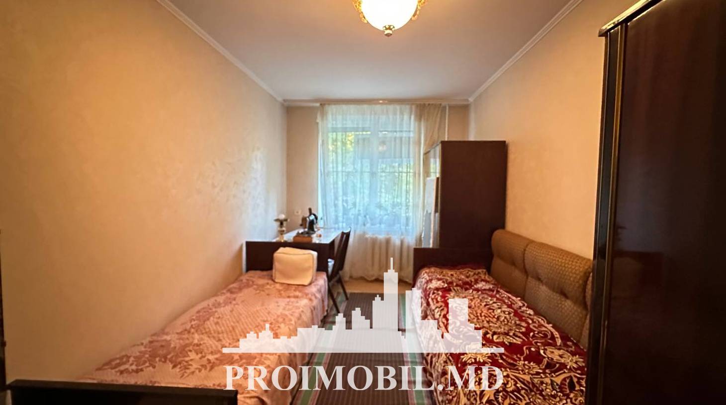 https://images.proimobil.md/mUcUoQPdalH0OSfl_L7I5bWl7iHw8hMWZPtlxPMaKLM/watermark:0.75:so:0:30:0.39/resize:fill:1460:816:1/gravity:ce/bG9jYWw6Ly8vZXN0YXRlL2xyLzUxNmYyZWRmLWIxNTMtNGUxYi1hOTkyLTg1ZGE4ZjdlMDBkYy5qcGVn