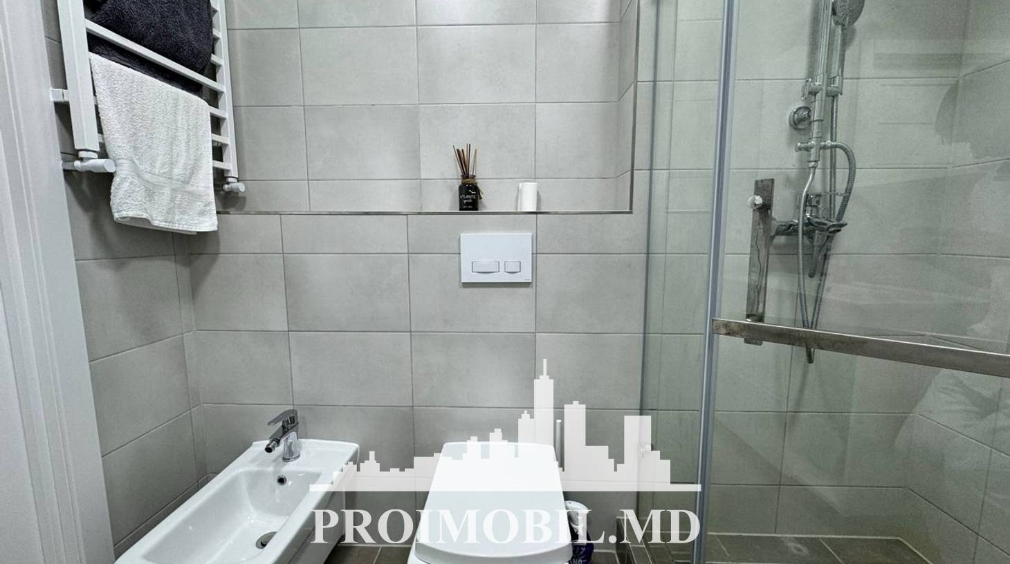 https://images.proimobil.md/mZ-EgJriNf8-baxjU_9P2C2LXROfjxffcoc36BHELhA/watermark:0.75:so:0:30:0.39/resize:fill:1460:816:1/gravity:ce/bG9jYWw6Ly8vZXN0YXRlL2xyL2Q3NzlhNDlkLWQwMjItNGQyZi1iNjRiLTJjYzMwMTNmYzgzNy5qcGVn