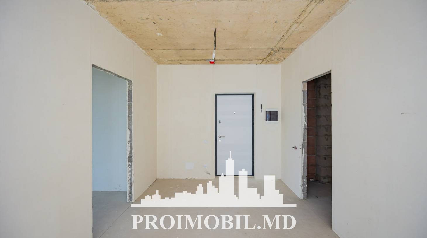 https://images.proimobil.md/m_qG07tfzQcl0Xu4tDuz-os5rp1Y2wV3hih0xKrJj6c/watermark:0.75:so:0:30:0.39/resize:fill:1460:816:1/gravity:ce/bG9jYWw6Ly8vZXN0YXRlL2xyL2I2MjBhZGRhLWFkMWItNGVlOC1hYmU3LWVmMjMxZDY3YWY4YS5qcGVn