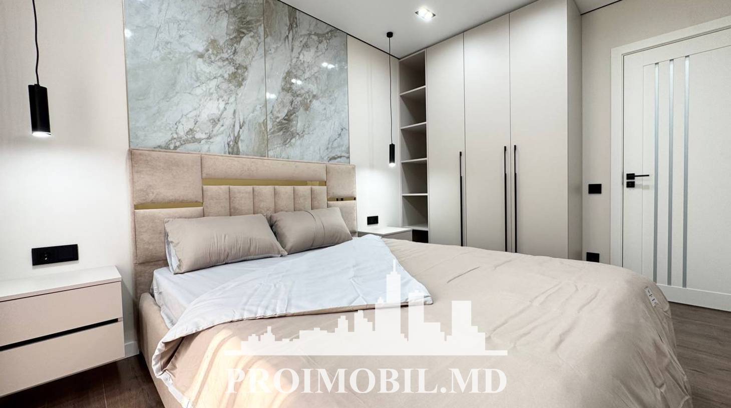 https://images.proimobil.md/meJ4ACFehMNoi0U29uZVT26EgHqha-5Eoj1ZFz7hj1s/watermark:0.75:so:0:30:0.39/resize:fill:1460:816:1/gravity:ce/bG9jYWw6Ly8vZXN0YXRlL2xyL2NjMGEzYTBhLTk5MDQtNDMyYi05YjkyLWU3ZWIxOTZmOWRjZC5qcGVn
