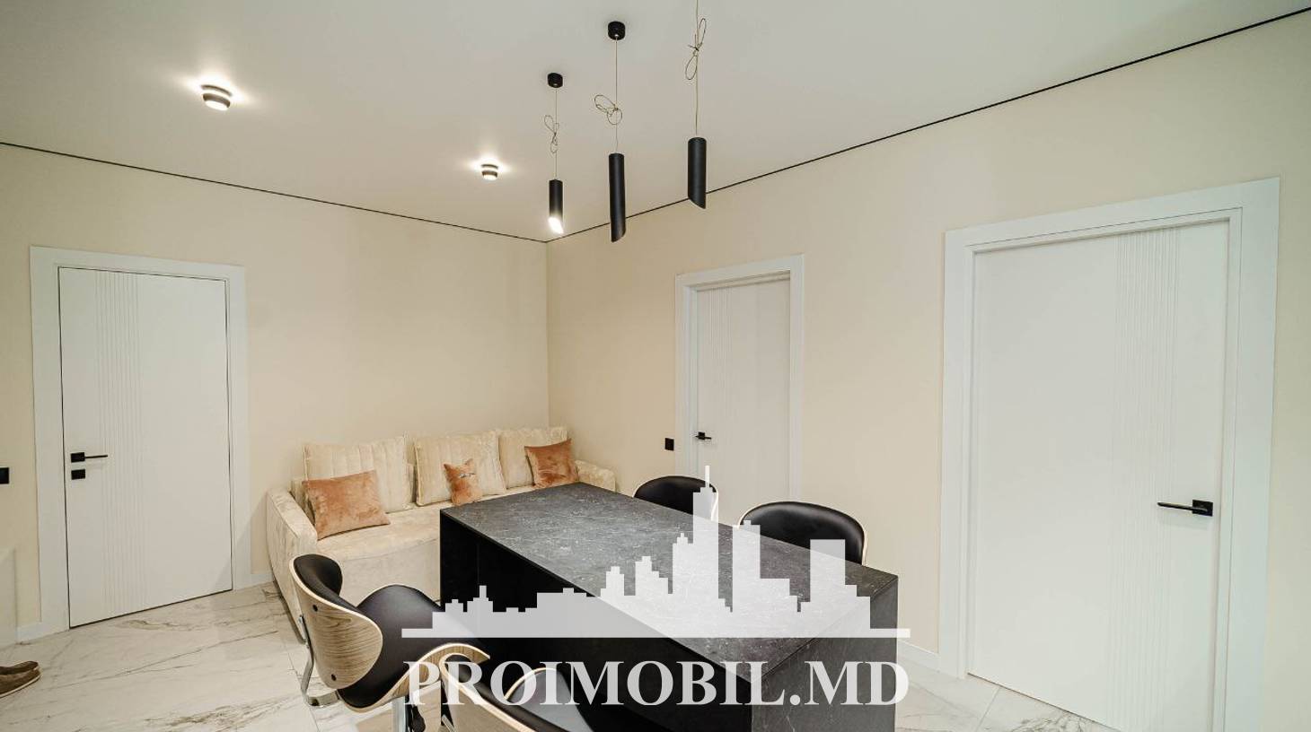 https://images.proimobil.md/mgKvEZC_USuEpv_nq3dWqScbq2SjrPP1t86XRHrJCZ8/watermark:0.75:so:0:30:0.39/resize:fill:1460:816:1/gravity:ce/bG9jYWw6Ly8vZXN0YXRlL2xyL2U0ZDk2OTU2LWU2ZWQtNDhiOS1hMDZkLWI5NDlhYTg2NzZlNy5qcGVn