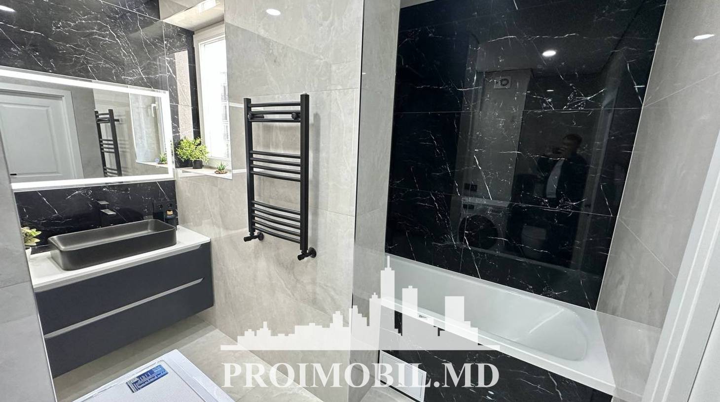 https://images.proimobil.md/muUW-YR2UhF7SF3vqzQ5JKMeHJ3vVvInm7tacbS48WQ/watermark:0.75:so:0:30:0.39/resize:fill:1460:816:1/gravity:ce/bG9jYWw6Ly8vZXN0YXRlL2xyL2M5ZTkwMzZlLTIwOTAtNDYyMy05ODdiLWI0NTQzNjg5YmIxYy5qcGVn
