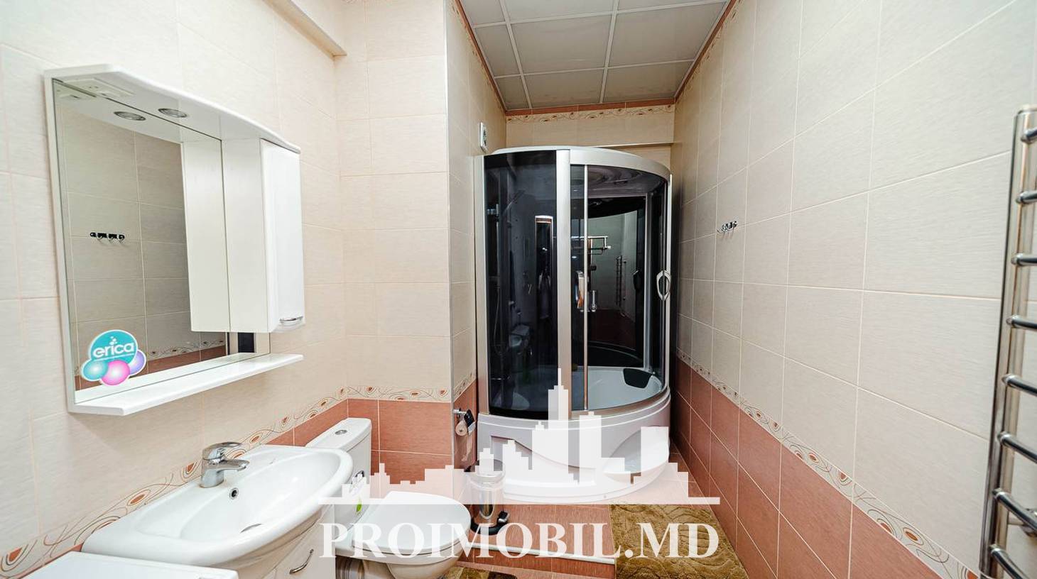https://images.proimobil.md/muo0v4ThgIHe2QJYCKsTYGAqYdhY4YchSEBFgxsSm-A/watermark:0.75:so:0:30:0.39/resize:fill:1460:816:1/gravity:ce/bG9jYWw6Ly8vZXN0YXRlL2xyLzhkMzhkOGZkLWUzMzktNDlmMy1iMjYyLThiMTEyYzdjMWNlNi5qcGVn