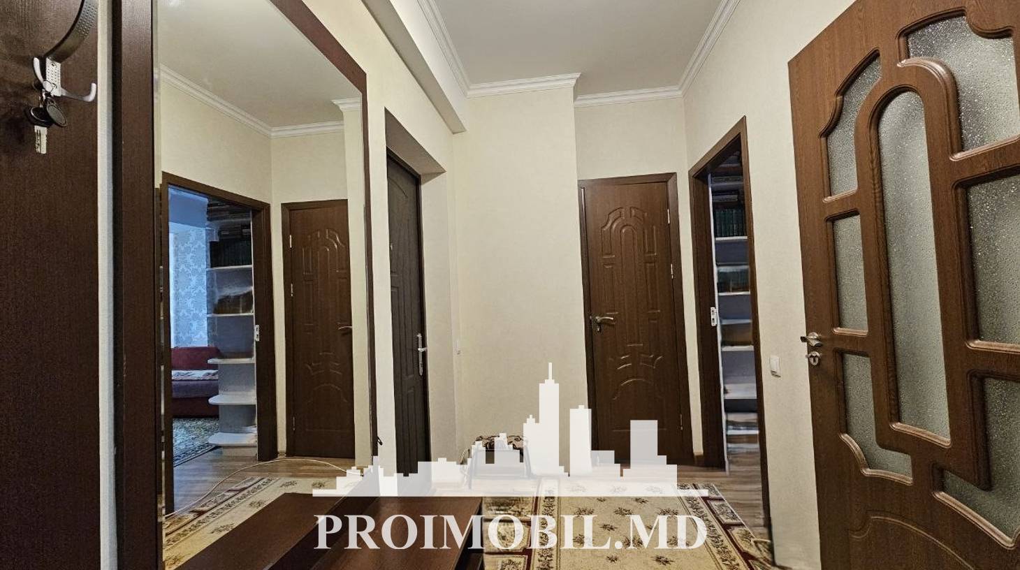https://images.proimobil.md/n4ROx2nX5jJlnG9Yw_ormn5N6Xgj5S_E4j7VRk3F1Z8/watermark:0.75:so:0:30:0.39/resize:fill:1460:816:1/gravity:ce/bG9jYWw6Ly8vZXN0YXRlL2xyL2U5MzAzOTYwLTVjYzgtNDc4Ni1hOWFlLWJkNGVmZDE5Y2IxMS5qcGVn