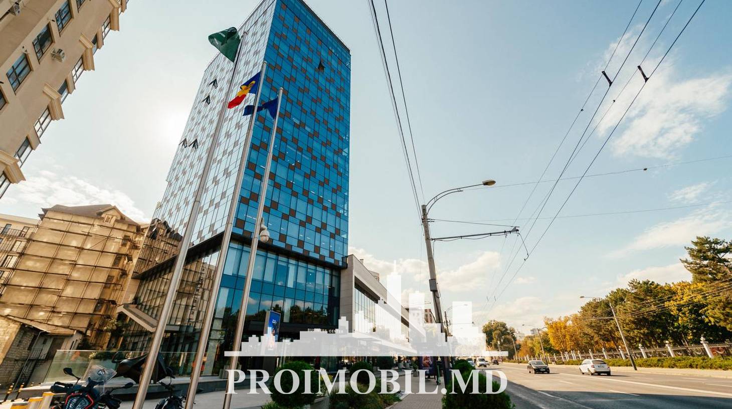 https://images.proimobil.md/n84d-mxt0ZSu86eEGT0NsS22VdEYMe2HvdMu8jFPTgU/watermark:0.75:so:0:30:0.39/resize:fill:1460:816:1/gravity:ce/bG9jYWw6Ly8vZXN0YXRlL2xyLzBhMDU3MjYwLWIzMjAtNGQwMS1hNTlmLWUwYmNjYTk3NmQ0MS5qcGVn