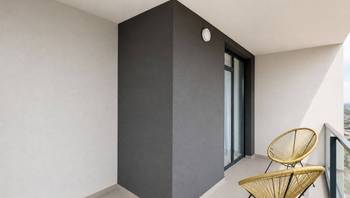 https://images.proimobil.md/nGOnrBEjLH3vJBX4_PWWDR8sUt5nPm7PZ3EhVkPJfAk/resize:fill:350:198:1/gravity:ce/bG9jYWw6Ly8vZXN0YXRlL2xyL2M0YTc2ZTliLTY3YWEtNDNlNC1hYTI5LTkwZGQ4Mjc1ZmZiZC5qcGVn