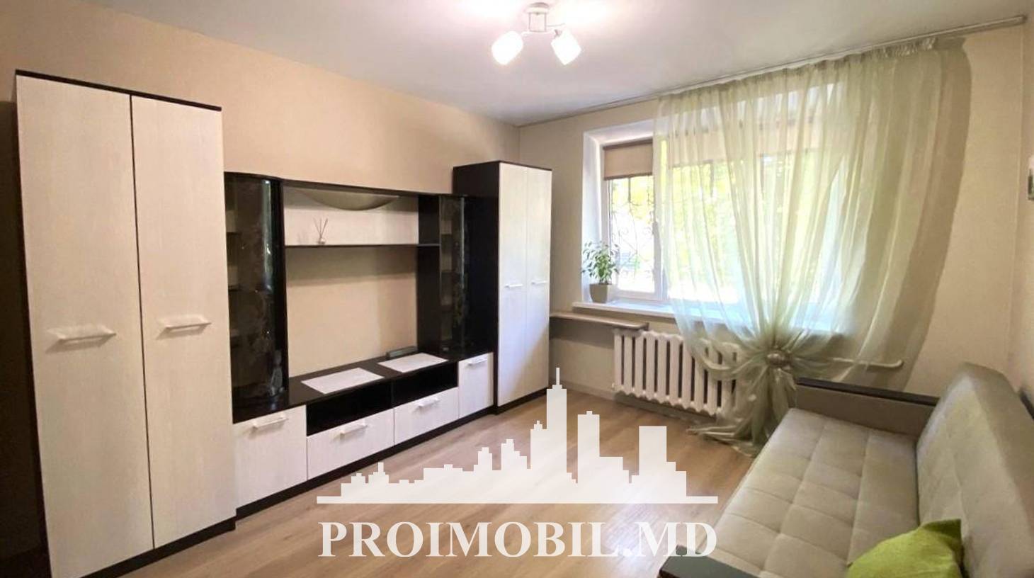 https://images.proimobil.md/nK7ndqa9W_9x1K3YoZ97UR0K3rPZxUTy-AP4BdlIBj4/watermark:0.75:so:0:30:0.39/resize:fill:1460:816:1/gravity:ce/bG9jYWw6Ly8vZXN0YXRlL2xyL2Y1MWI3NTk0LTRmN2UtNDhiMS1iY2I3LTMwMzI0N2M1ZGQ1Ni5qcGVn