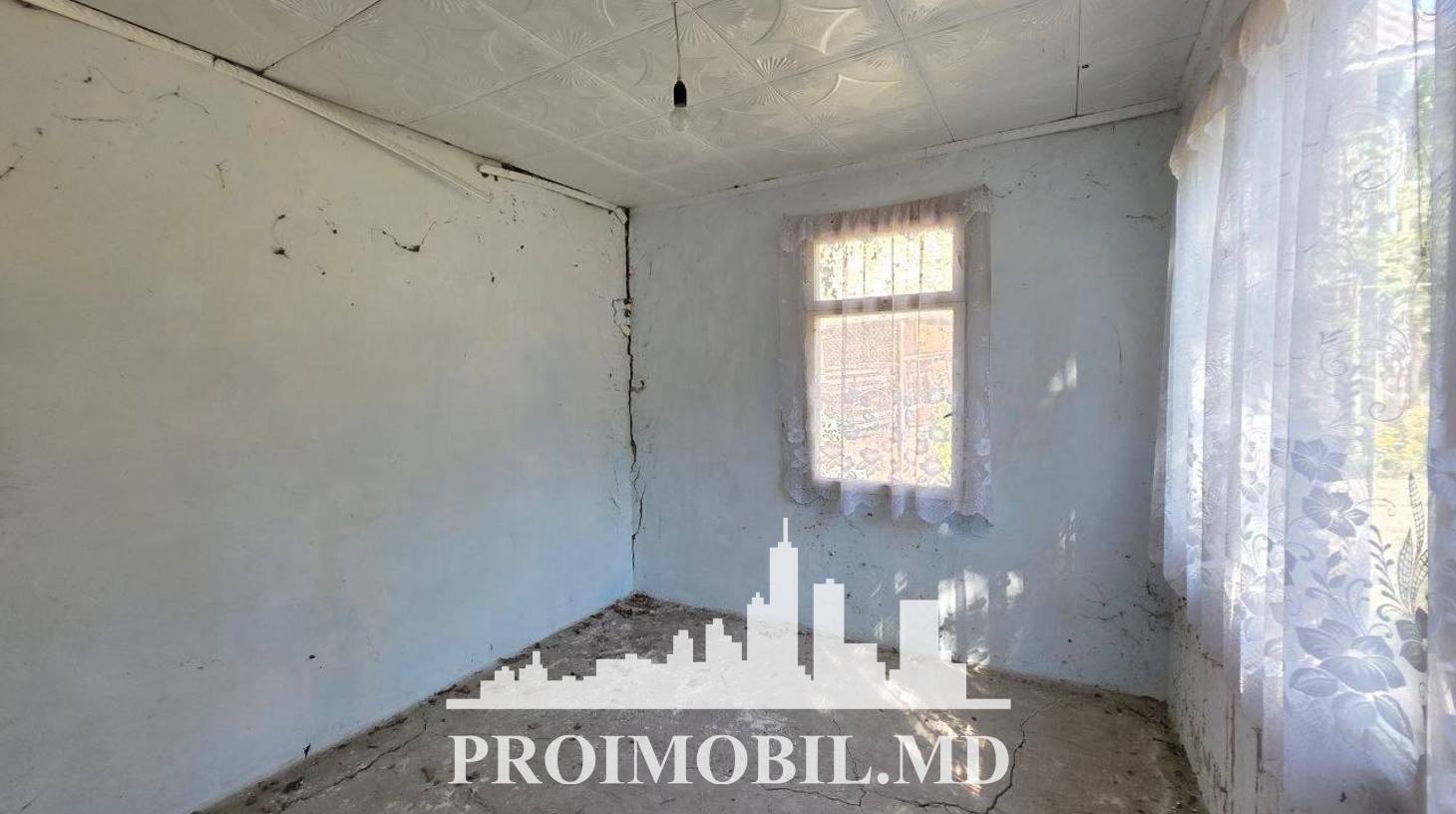 https://images.proimobil.md/nLNcvxHxmnJm7-Y_TLdWt0G_jkxdoUgNORN5ZUbG3Rk/watermark:0.75:so:0:30:0.39/resize:fill:1460:816:1/gravity:ce/bG9jYWw6Ly8vZXN0YXRlL2xyL2YxZjgyOTM3LTFlMWEtNGM2Zi04M2MwLTJmODNjMTkwNjM0Yy5qcGVn