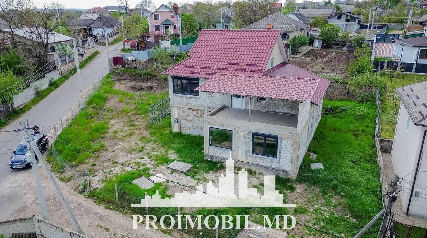 https://images.proimobil.md/nNVpePElaluBs_4Gb8k68BN7cmgRLsV5XJqitIwMcLo/watermark:0.75:so:0:30:0.39/resize:fill:1460:816:1/gravity:ce/bG9jYWw6Ly8vZXN0YXRlL2xyLzNkZmYyMjQwLWM5MTctNDAyMS05NGE5LWI3ZjM3MmY4NGIxNC5qcGVn