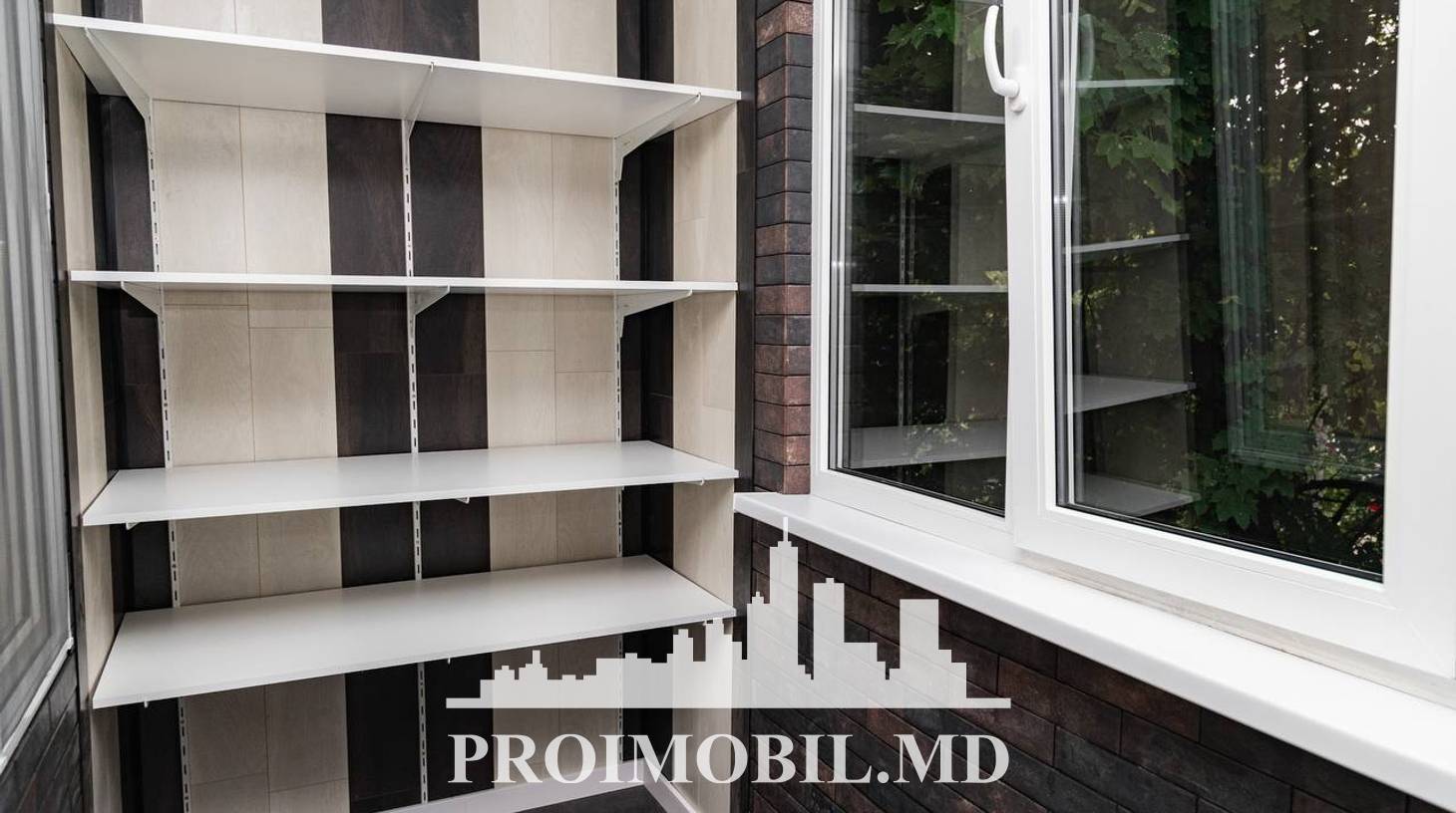 https://images.proimobil.md/nOQdAVY-A3E45gT-X9QGYUMFzpMbmSTf3QntUI7S-do/watermark:0.75:so:0:30:0.39/resize:fill:1460:816:1/gravity:ce/bG9jYWw6Ly8vZXN0YXRlL2xyL2NjOGQwNGVkLTdjNTMtNGJhOC04NTM2LTM2NGY1NWQ3OTRjOS5qcGVn