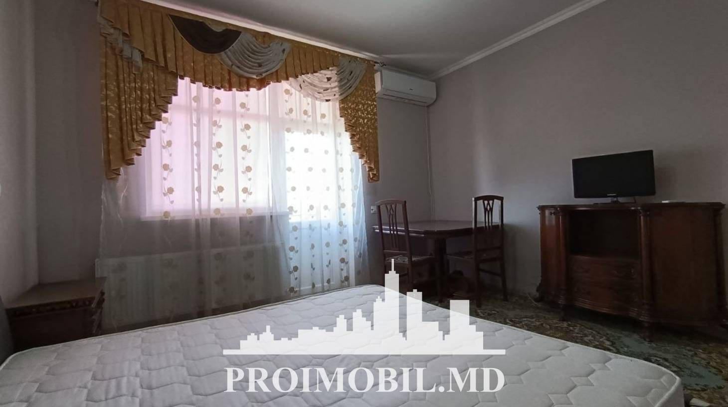 https://images.proimobil.md/nOxP92NBB9JzDV4GSsoJt-gqaSM1Zs7DeSPT8AqIM9A/watermark:0.75:so:0:30:0.39/resize:fill:1460:816:1/gravity:ce/bG9jYWw6Ly8vZXN0YXRlL2xyL2VhOTJkZmY1LTMzNzctNDYyMS1hMTg4LWZmMDkxODU1MDlhMy5qcGVn