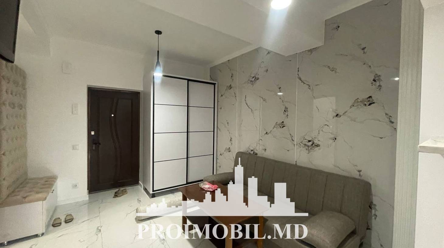 https://images.proimobil.md/nQsIXX6-A8GWszp4MabqS4UwyROYUWxxw-inePezuz0/watermark:0.75:so:0:30:0.39/resize:fill:1460:816:1/gravity:ce/bG9jYWw6Ly8vZXN0YXRlL2xyLzMzZjExOTZiLWZmNDktNDcyYS1iZTM4LTE0MTMwODMwN2FiMC5qcGVn