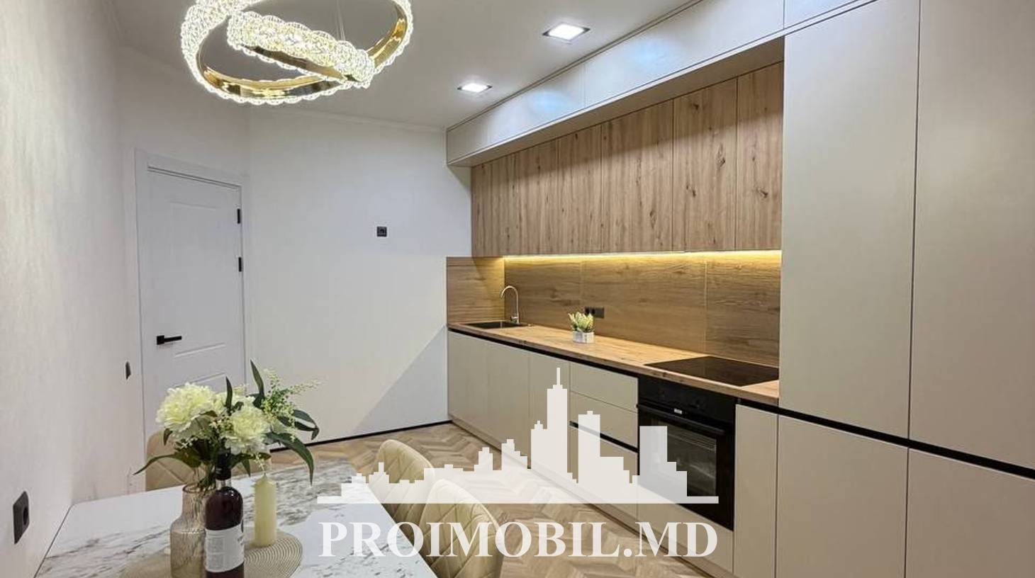 https://images.proimobil.md/nVW_JH7bvw4Lm1_xOWur1CFkM-VJpFWEGZJIH_AMmL0/watermark:0.75:so:0:30:0.39/resize:fill:1460:816:1/gravity:ce/bG9jYWw6Ly8vZXN0YXRlL2xyLzE1OTk4M2E5LWVkNTgtNDRiYy1hMzFmLWNkMzMyYmUxY2QzZi5qcGVn