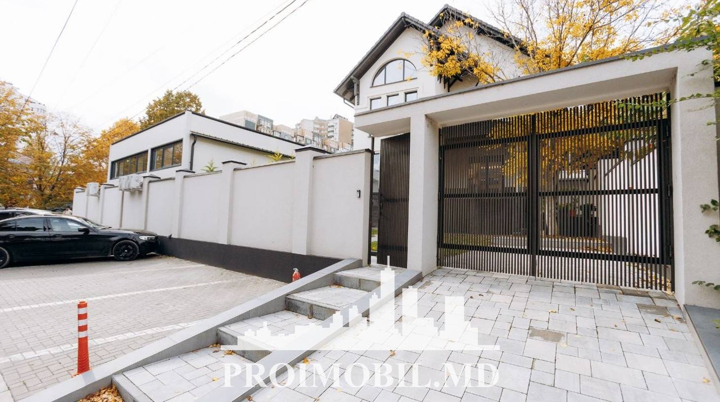 https://images.proimobil.md/nWN4AnCQkqS8R5hpIGTv1GD6CTjh1M75n1xyjCV5zUE/watermark:0.75:so:0:30:0.39/resize:fill:1460:816:1/gravity:ce/bG9jYWw6Ly8vZXN0YXRlL2xyL2E2ZmIxMjgyLWVjMGUtNGNlNy1iYjFmLWI2MzBjNmI3MWE4Yi5qcGVn