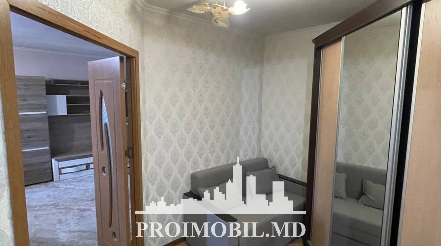 https://images.proimobil.md/nWcmQlnHpTstWdegtGzfb0CvrnmjrdencmLxQG12LQ4/watermark:0.75:so:0:30:0.39/resize:fill:1460:816:1/gravity:ce/bG9jYWw6Ly8vZXN0YXRlL2xyL2Y1ZGNlNWFhLTQ3ODktNDRjNS04YThkLTVhMzdjODFmNzJhYS5qcGVn
