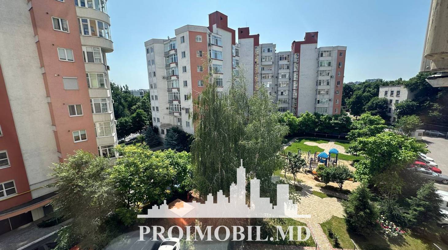https://images.proimobil.md/nYw1fk3mfkMJsNP_KPBjKt8snHzpAbM3RpKXt12O9e4/watermark:0.75:so:0:30:0.39/resize:fill:1460:816:1/gravity:ce/bG9jYWw6Ly8vZXN0YXRlL2xyLzAzYTkzNjNiLTAxZmMtNDk3NS04NTU4LTMyN2Q0ZjVlYzVhNS5qcGVn
