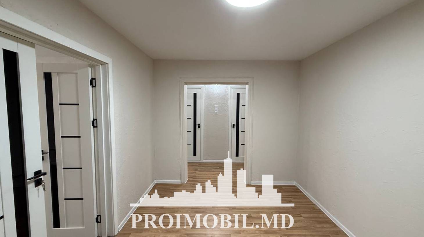 https://images.proimobil.md/nfaS-8dyQGaJv82q-b1SxxjriSk-wIAgTYfeMLHdYFQ/watermark:0.75:so:0:30:0.39/resize:fill:1460:816:1/gravity:ce/bG9jYWw6Ly8vZXN0YXRlL2xyLzQ5YzZkYjQ4LTBmMDQtNGZjYi1hODRiLTM4ZmY2MWFkY2ZmMC5qcGVn