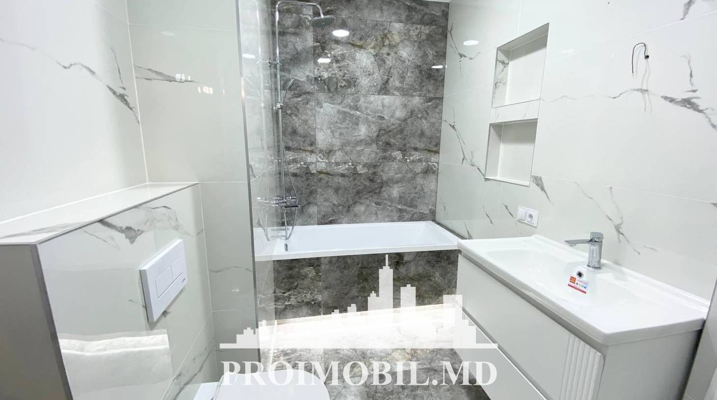 https://images.proimobil.md/nm8zz8l4V5qDGiKFxf6CmUhd6Qd8lpdYkAYfZLpaiS4/watermark:0.75:so:0:30:0.39/resize:fill:1460:816:1/gravity:ce/bG9jYWw6Ly8vZXN0YXRlL2xyLzhkNWU0Yjg5LWI3ZGUtNDA1YS1iMGNhLWUxNDQ1ODBmMjg1Zi5qcGVn