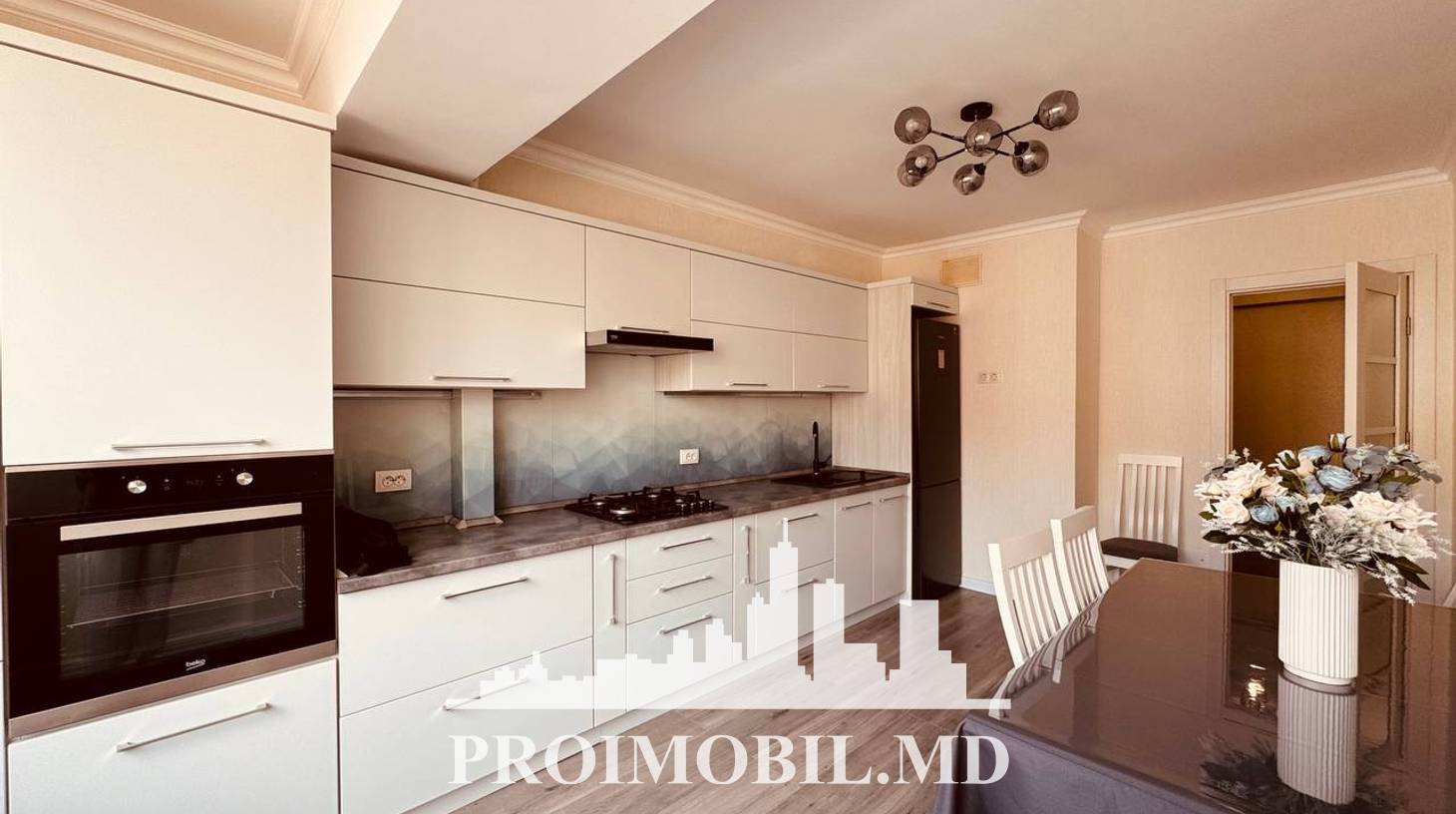 https://images.proimobil.md/npxnJ32Pi_AX-T6iGX6a5XWHUfmI6jmbxeeZkCNpe0c/watermark:0.75:so:0:30:0.39/resize:fill:1460:816:1/gravity:ce/bG9jYWw6Ly8vZXN0YXRlL2xyL2I0NzUyOTdiLWYwZmEtNDg2Yi1hNzUwLWRmYTJhYmQ1YjA0Ni5qcGVn