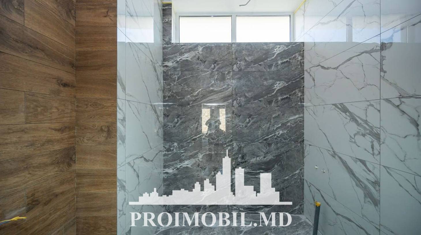 https://images.proimobil.md/nt9aubUrCjvsxnroywTi2vSP4MOxVNSkD5QYKfr_km8/watermark:0.75:so:0:30:0.39/resize:fill:1460:816:1/gravity:ce/bG9jYWw6Ly8vZXN0YXRlL2xyL2FjZDY3MGNkLTE3MWUtNGQ3ZS1hZjVhLTkwYzkwNDU1ZmY0ZC5qcGVn
