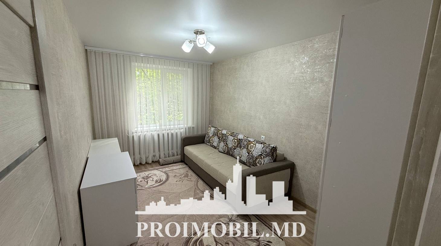 https://images.proimobil.md/nyp4PyjLvIQyq9B9JIk7xXXqfZzlME24ZdiZs2AMPC4/watermark:0.75:so:0:30:0.39/resize:fill:1460:816:1/gravity:ce/bG9jYWw6Ly8vZXN0YXRlL2xyL2NlYWMzMzE2LTA4YjUtNDA0Yi04MzRhLTUxYWJiODI4NGFjNy5qcGVn