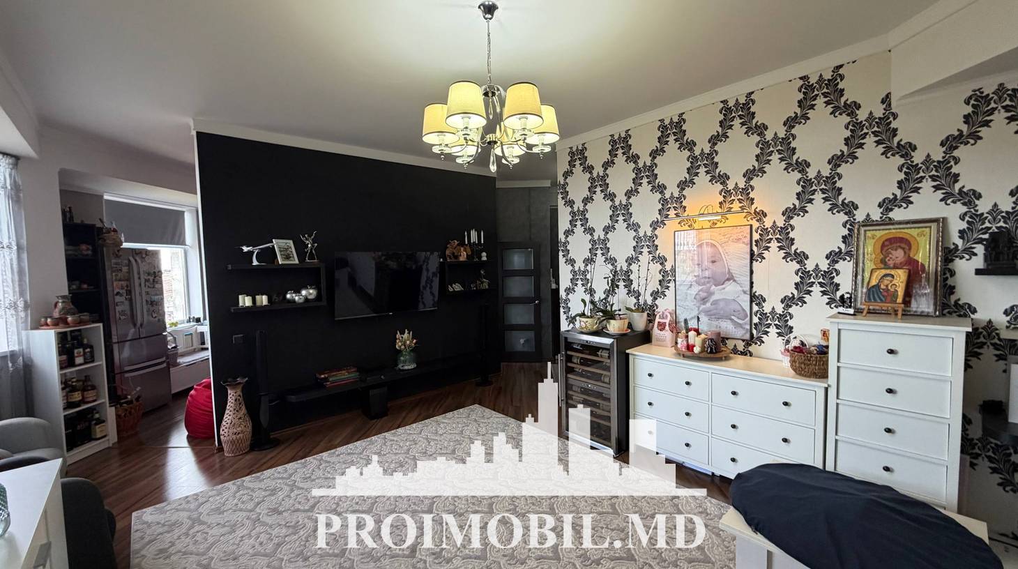 https://images.proimobil.md/nzZG7h-gcSifFGNjtd6R0JPLDXKGTcXLVUZ5dEHU1UI/watermark:0.75:so:0:30:0.39/resize:fill:1460:816:1/gravity:ce/bG9jYWw6Ly8vZXN0YXRlL2xyL2NiY2Q2Y2MwLTQxMTItNGJkOS1iNDc0LTMwNWE1NmMzM2NlZi5qcGVn