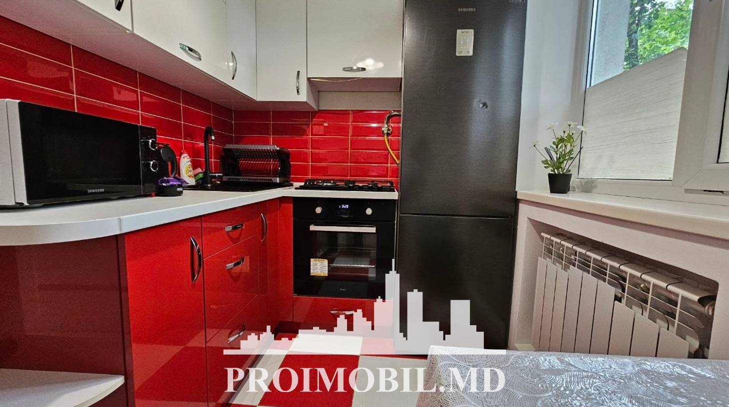 https://images.proimobil.md/o5JjSagMoy6Ol2oZ8Aw9gUoaPWy5v_AFOgWFjfP5Cgg/watermark:0.75:so:0:30:0.39/resize:fill:1460:816:1/gravity:ce/bG9jYWw6Ly8vZXN0YXRlL2xyL2MyZTRlZWEzLTllNjktNDQ1Mi05ZmFhLWI2NTlhYmExYzgyNi5qcGVn