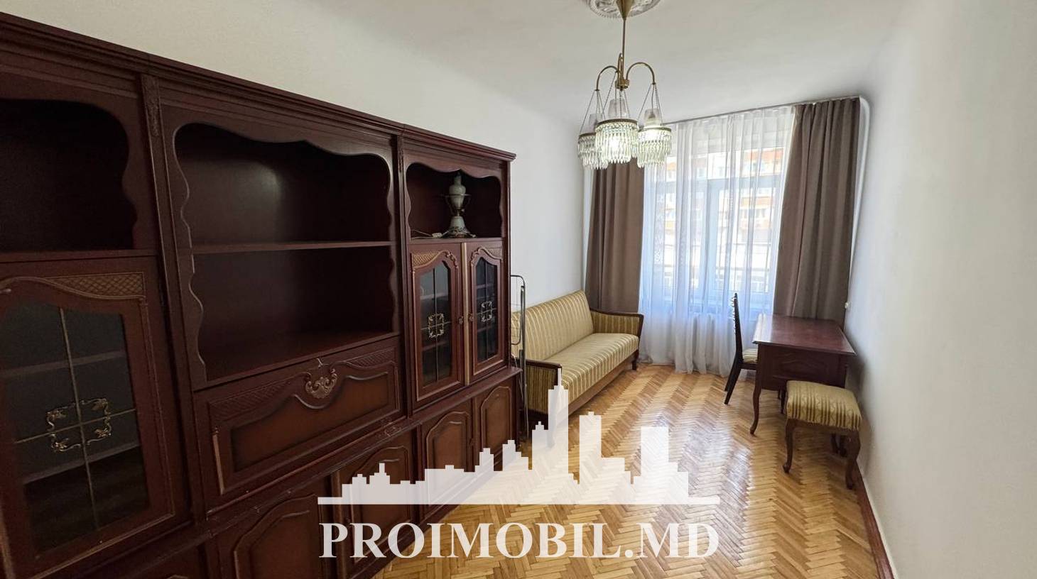 https://images.proimobil.md/o5TfUgJN2q2HZY642hIyTmApA-3hh59WXIJRow4elVY/watermark:0.75:so:0:30:0.39/resize:fill:1460:816:1/gravity:ce/bG9jYWw6Ly8vZXN0YXRlL2xyL2Y0NThiMzA0LTAxZjYtNDMwNC05MGM1LTA1MjI5ZjBiNzhhMS5qcGVn
