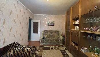 https://images.proimobil.md/o5adPVqQ73gkyShpIprN6-YCLEV2xWn_lZH32bsJzPA/resize:fill:350:198:1/gravity:ce/bG9jYWw6Ly8vZXN0YXRlL2xyL2RlMDNhYTI1LTUzOTgtNDlkMC05YjQ4LTk4YzQxMDVlOWRjNy5qcGVn