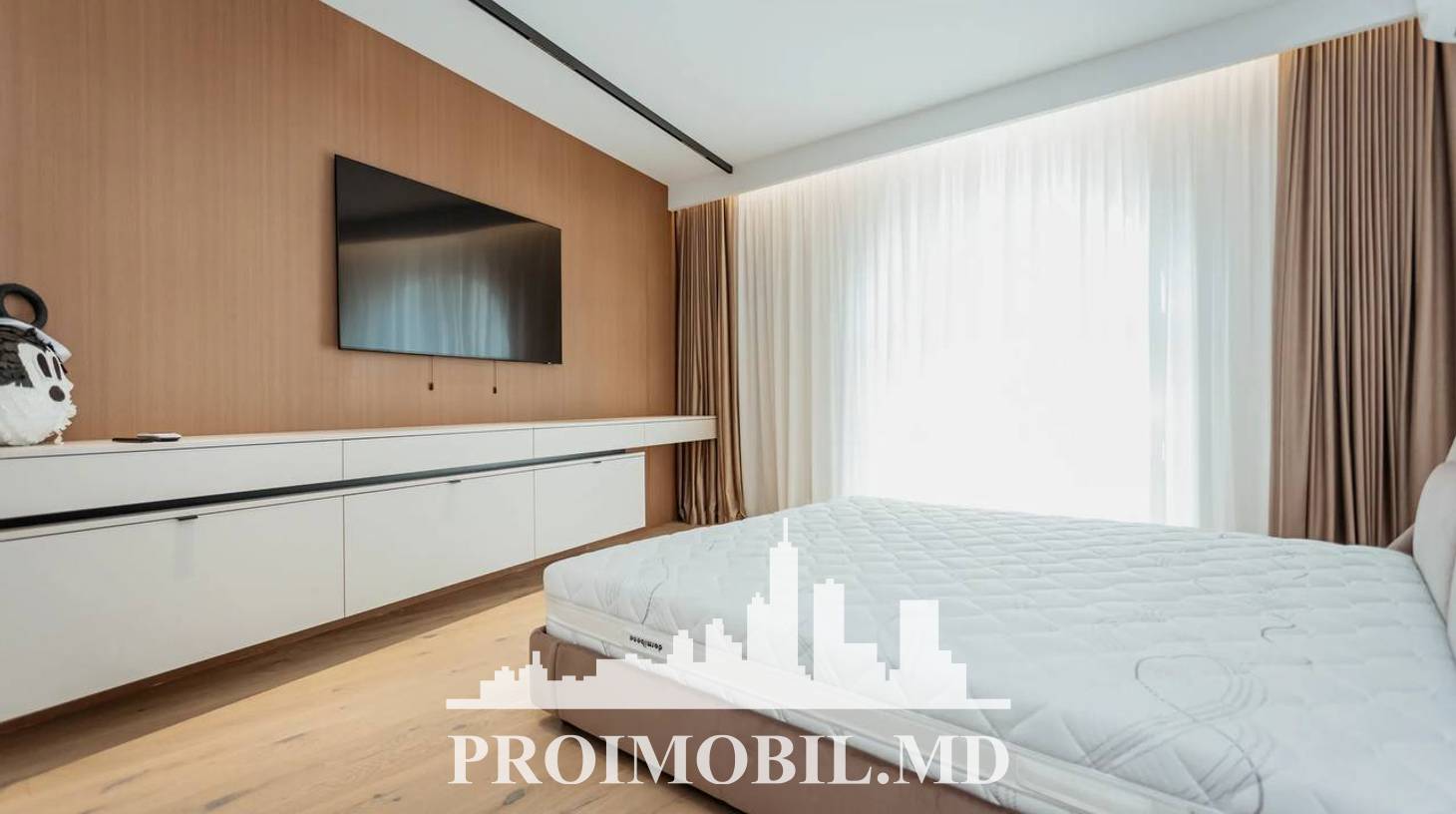 https://images.proimobil.md/oGv0euvxr8pttlkrUlWzBMVNpE0l9mU-6rvOjweN_GM/watermark:0.75:so:0:30:0.39/resize:fill:1460:816:1/gravity:ce/bG9jYWw6Ly8vZXN0YXRlL2xyL2FlMTBiMjU0LTYzOWQtNDFlYi1hYzU0LTEyNTAwM2IxYTllMi5qcGVn