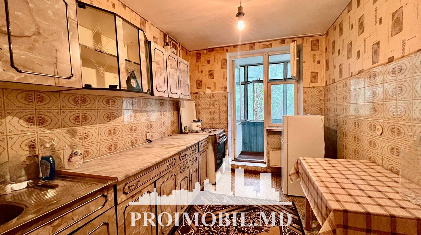 https://images.proimobil.md/oJ5RDaYxx5Le_f9l0r3e5GESDfJ0CEMbm2n7p7f0oAI/watermark:0.75:so:0:30:0.39/resize:fill:1460:816:1/gravity:ce/bG9jYWw6Ly8vZXN0YXRlL2xyLzFlNGFhY2M5LTIyZDMtNDY0OS04NmUzLTFjMmVhNWM4ZjM3Mi5qcGVn