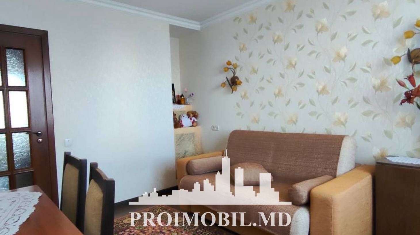 https://images.proimobil.md/oLumJjTW9rZVNcQyS0Xck1ePnWDdyCzH6OGKcyzJC0g/watermark:0.75:so:0:30:0.39/resize:fill:1460:816:1/gravity:ce/bG9jYWw6Ly8vZXN0YXRlL2xyLzMxNGUxODg0LTg3MWUtNGNmZC1iZWNjLWUzZWYyZjI0YzE2NC5qcGVn