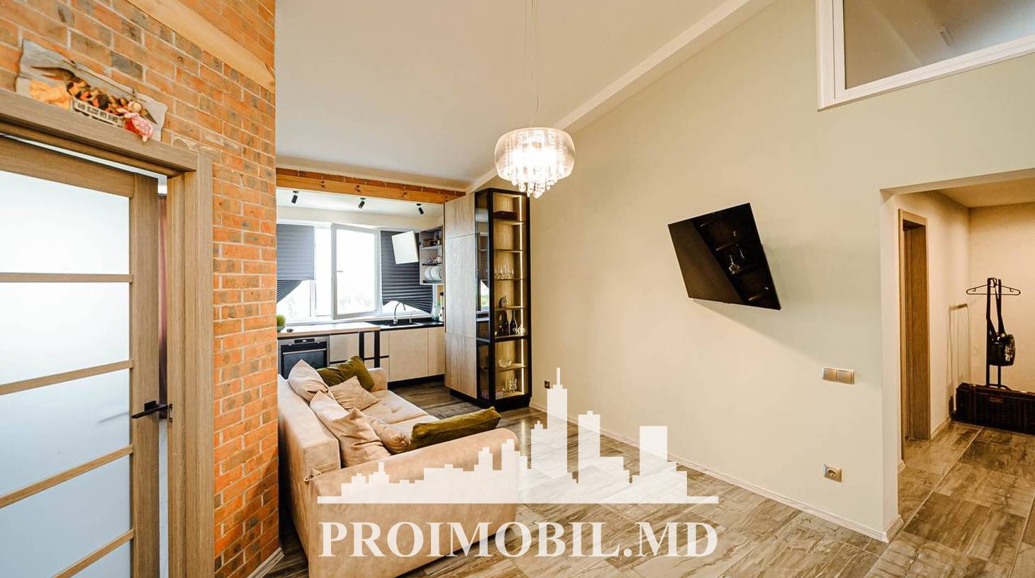 https://images.proimobil.md/oO91raUGtoIqaD4jKu0weWCz4ehq6DWfT4FBWjbm8jo/watermark:0.75:so:0:30:0.39/resize:fill:1460:816:1/gravity:ce/bG9jYWw6Ly8vZXN0YXRlL2xyLzI4MjU3MzE2LWYyN2QtNGUyOC04YjRkLWUxYzYyNTM4YTY1YS5qcGVn