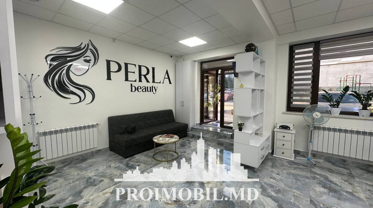 https://images.proimobil.md/oP2ItzAvm134dkhI0cM5qdUZB-T8Wvy3iqa0RghdMBk/watermark:0.75:so:0:30:0.39/resize:fill:1460:816:1/gravity:ce/bG9jYWw6Ly8vZXN0YXRlL2xyL2IyMjcwMTBlLWRhNzUtNDg4My04ODMxLTFjYzNiNmI2N2VkMS5qcGVn