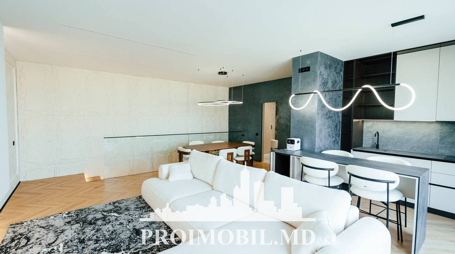 https://images.proimobil.md/oS7est3_mwF4K3D0N2Q9d7sQwwLMBbCV_ePR059Pibk/watermark:0.75:so:0:30:0.39/resize:fill:1460:816:1/gravity:ce/bG9jYWw6Ly8vZXN0YXRlL2xyL2Y3MWRkMGZkLTczMjYtNGY0NC1iMjc2LTA3YWQ0ODdiOThhMy5qcGVn