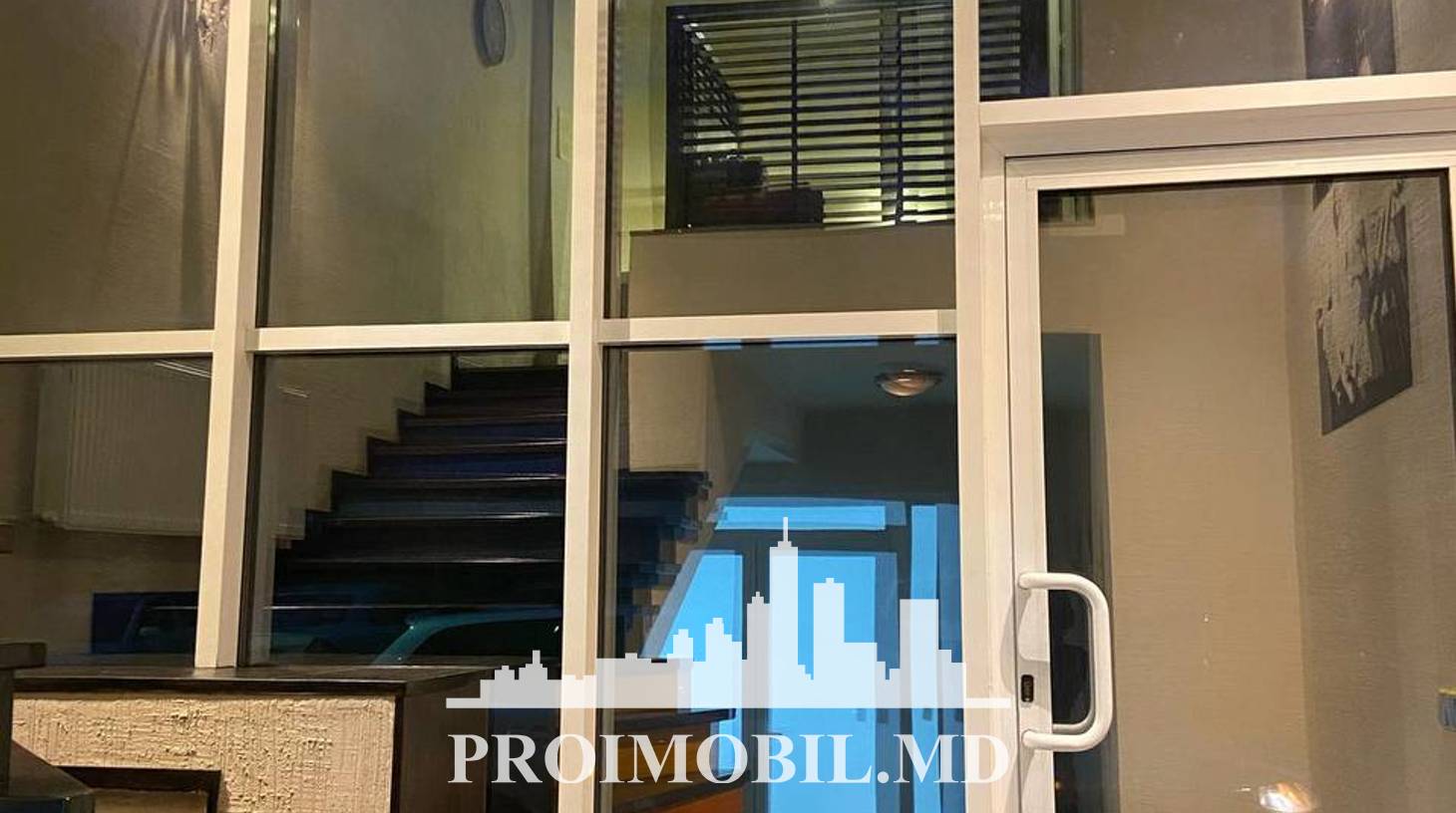 https://images.proimobil.md/oSmniHY8hp6n4zXKQy8wukpUgBeho0L64VHs3WEiM8w/watermark:0.75:so:0:30:0.39/resize:fill:1460:816:1/gravity:ce/bG9jYWw6Ly8vZXN0YXRlL2xyLzkzMzgxYWJiLTIwZjctNGYxMS1hOWEzLTE1MWNhNjFhZGE3Yi5qcGVn
