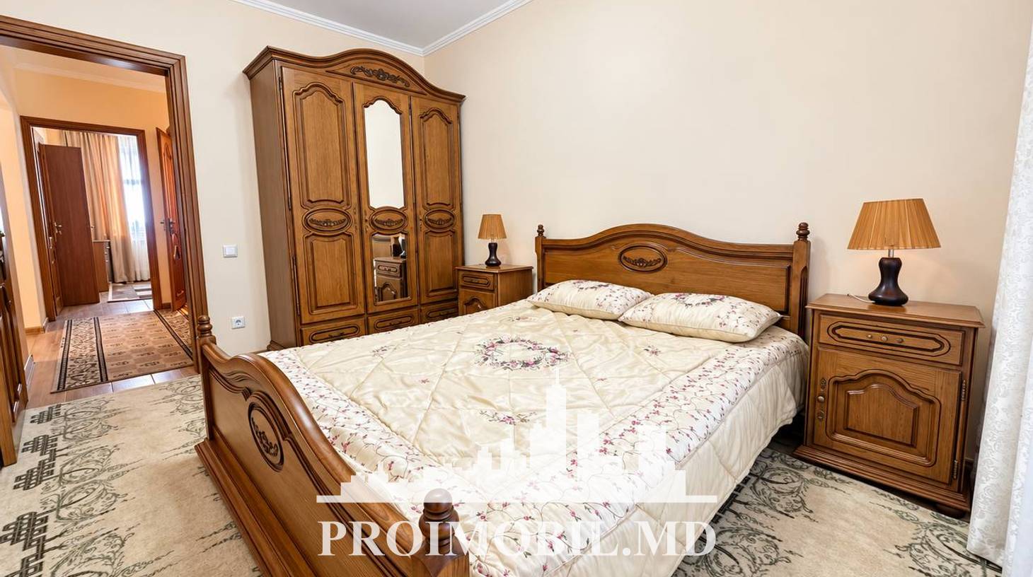 https://images.proimobil.md/oV16qZ_MSyOh8f0TbRWNShGnbgTSyGEgzMUxCJx8vY4/watermark:0.75:so:0:30:0.39/resize:fill:1460:816:1/gravity:ce/bG9jYWw6Ly8vZXN0YXRlL2xyL2VhMzQ5MjAwLWNmNjktNDBmMy05NzA5LWU0NjAzMTIxODg0OS5qcGVn