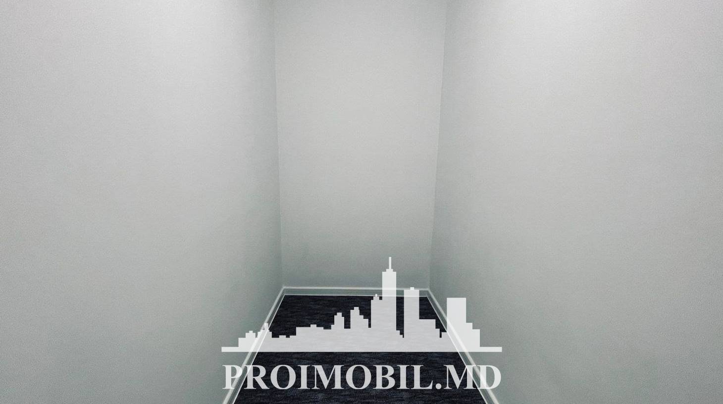 https://images.proimobil.md/oXIH2bkTtrOKXPg-aZ05SIkznpL38wcOFi9k2UurZVE/watermark:0.75:so:0:30:0.39/resize:fill:1460:816:1/gravity:ce/bG9jYWw6Ly8vZXN0YXRlL2xyLzVhODJlZGVlLWVmMGEtNGQzZC04MTAyLTFhYzc4YzA3MDllYy5qcGVn