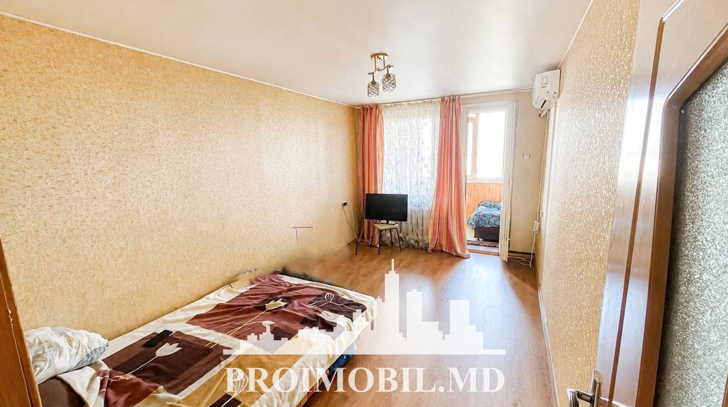 https://images.proimobil.md/oXM_FYFyJee1X2fwvRVnIXNqw4qCWjau7rYwG2UgqnQ/watermark:0.75:so:0:30:0.39/resize:fill:1460:816:1/gravity:ce/bG9jYWw6Ly8vZXN0YXRlL2xyL2MxN2E5YjcwLTBiMTEtNDc0My1hNTVhLWM1Mjc4MTg1YjdmOS5qcGVn