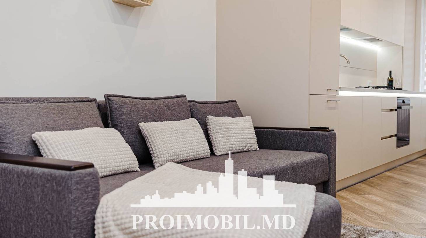 https://images.proimobil.md/oblOyYYPJQLLR6NQS_vMOL8eg9WRC565T6Ap_qxyEuE/watermark:0.75:so:0:30:0.39/resize:fill:1460:816:1/gravity:ce/bG9jYWw6Ly8vZXN0YXRlL2xyL2JkZmIxZjY4LWRjNjAtNGE1Ni1hMWJmLWNiYjRhMDA2MjUyNC5qcGVn