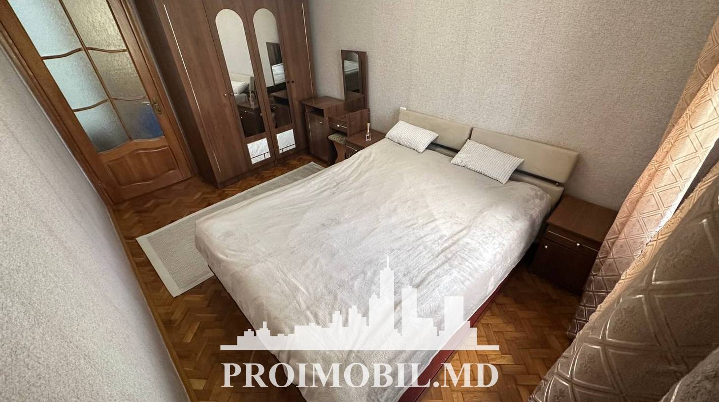 https://images.proimobil.md/ohWhmCR8Os0EaPmRn_Hc7PpNvu3IRDWp74UZsi89Ke0/watermark:0.75:so:0:30:0.39/resize:fill:1460:816:1/gravity:ce/bG9jYWw6Ly8vZXN0YXRlL2xyLzgwMGVhMjIzLWI0ZDAtNDk3Yy05MmM5LTUzZjNjYmI1MjBlNS5qcGVn