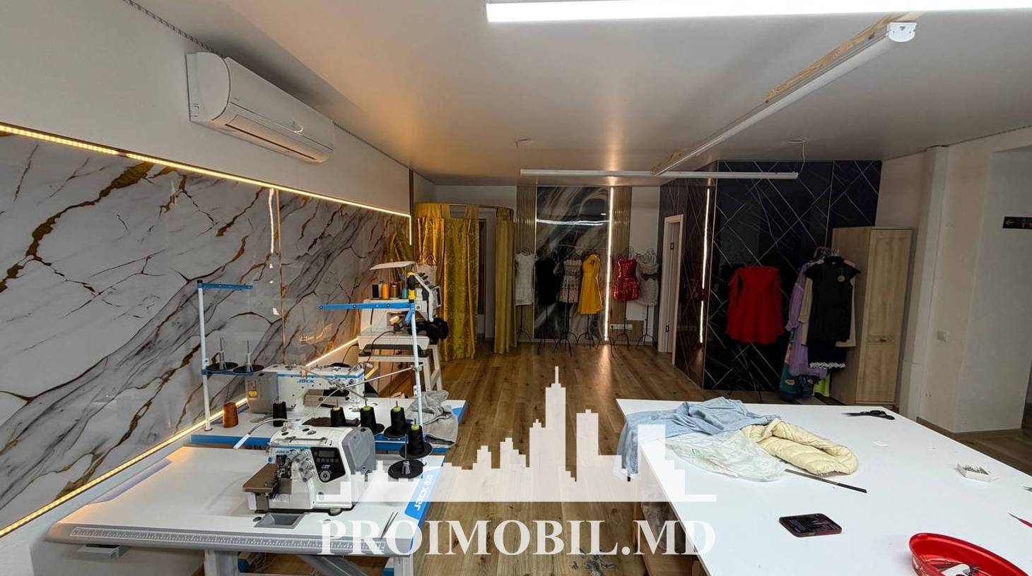 https://images.proimobil.md/oke9ypiqECQDlGxunsD4JmRwxTxalyT8M4mTMw9WP7Y/watermark:0.75:so:0:30:0.39/resize:fill:1460:816:1/gravity:ce/bG9jYWw6Ly8vZXN0YXRlL2xyLzgxODcxMGI3LTFiZTgtNDg4MC1iYzhmLWE3NjFjMTI3YzA4Mi5qcGVn