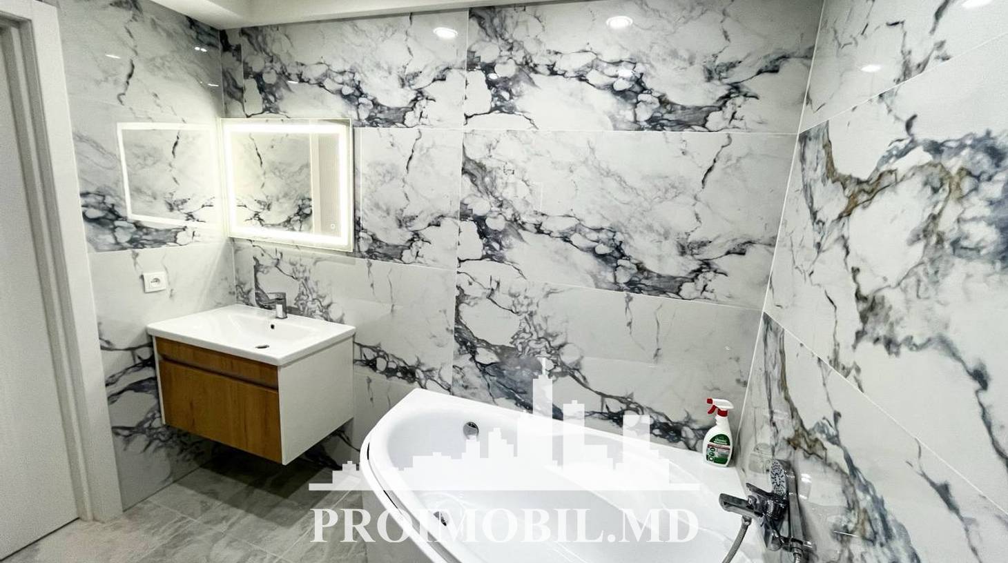 https://images.proimobil.md/omSGMyB9nT1Mc0z_SLBNTol9hZ9_vG1O4cxHkxitkMc/watermark:0.75:so:0:30:0.39/resize:fill:1460:816:1/gravity:ce/bG9jYWw6Ly8vZXN0YXRlL2xyLzMyZDgyMjEwLWEwMWYtNDYyYS05YTJmLWNlMTEwZDdiMDI5Zi5qcGVn