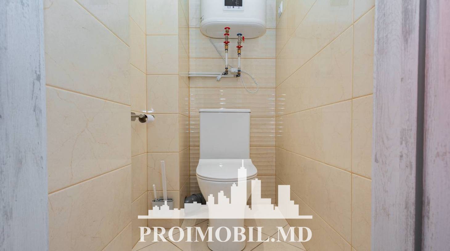 https://images.proimobil.md/oni3QDapGtJj24qBk-BYF8MPyO-0eMuaz7286w9y4Bc/watermark:0.75:so:0:30:0.39/resize:fill:1460:816:1/gravity:ce/bG9jYWw6Ly8vZXN0YXRlL2xyLzJjYzY1MDk0LTQ1NjgtNGQ1Yy04OWVlLWZkMDczYWY3Zjk2ZS5qcGVn